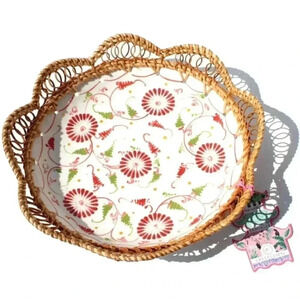New The World Traveler Collection Porcelain W/ Wicker Rims Bowl